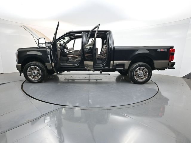 New 2026 Agate Black Metallic Ford F-250® King Ranch® image 58