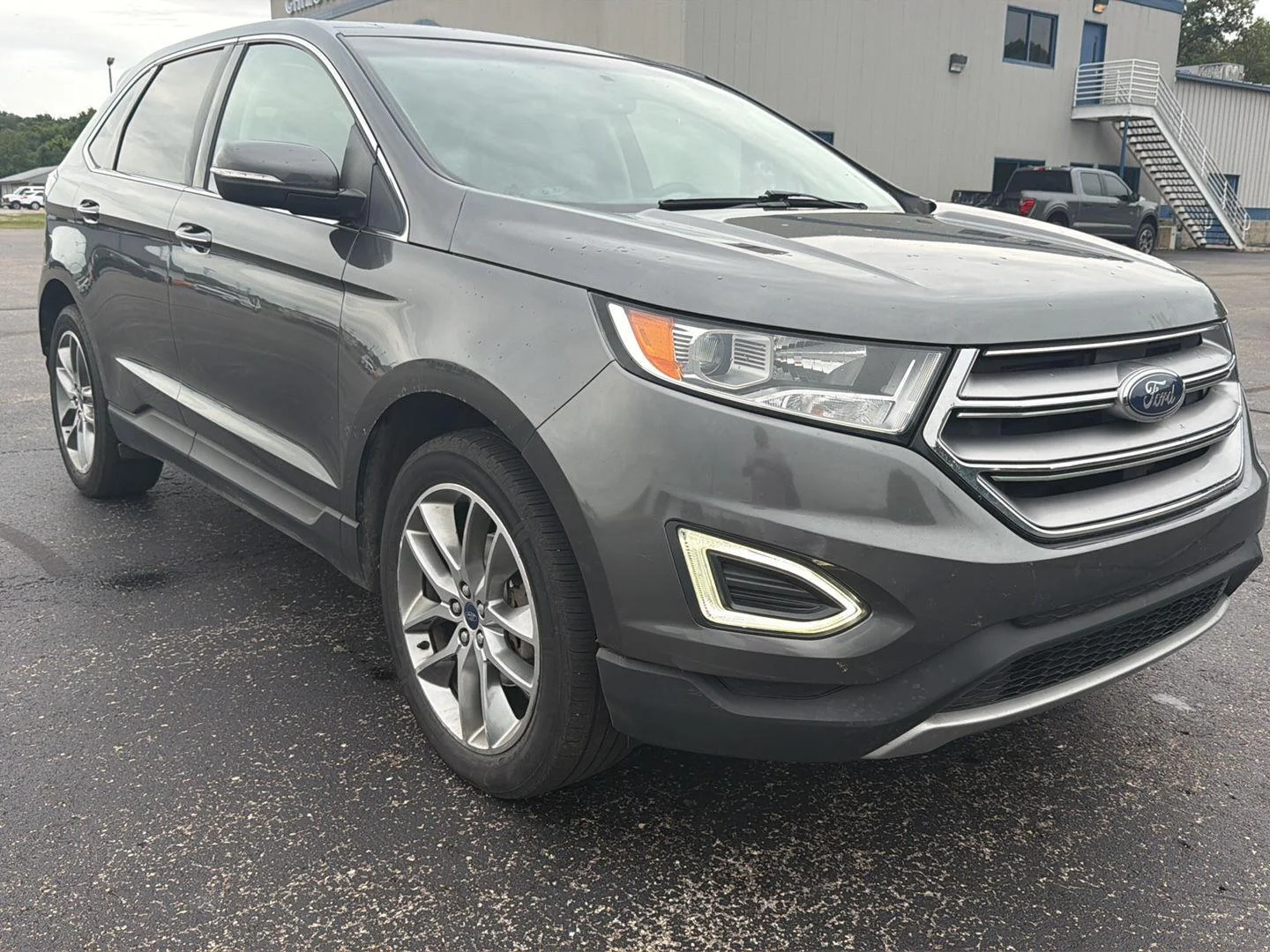 Used 2015 Magnetic Metallic FORD Titanium image 3