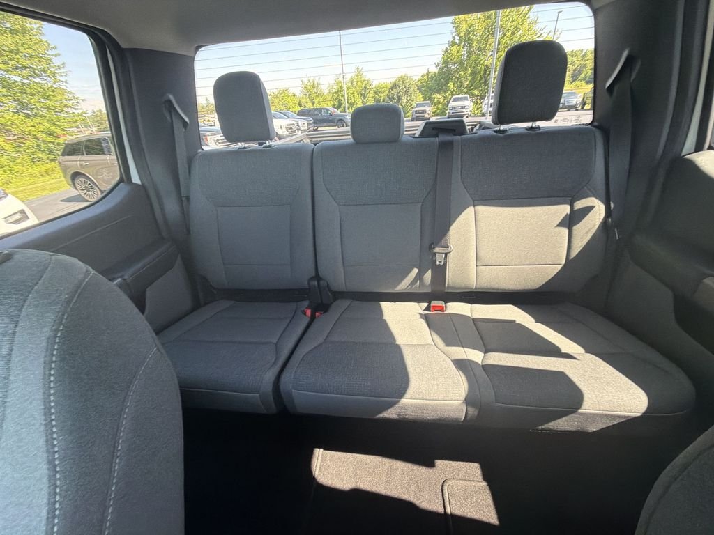 Used 2025 White Ford XLT image 27