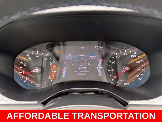 Used 2022 Black Jeep Latitude image 18