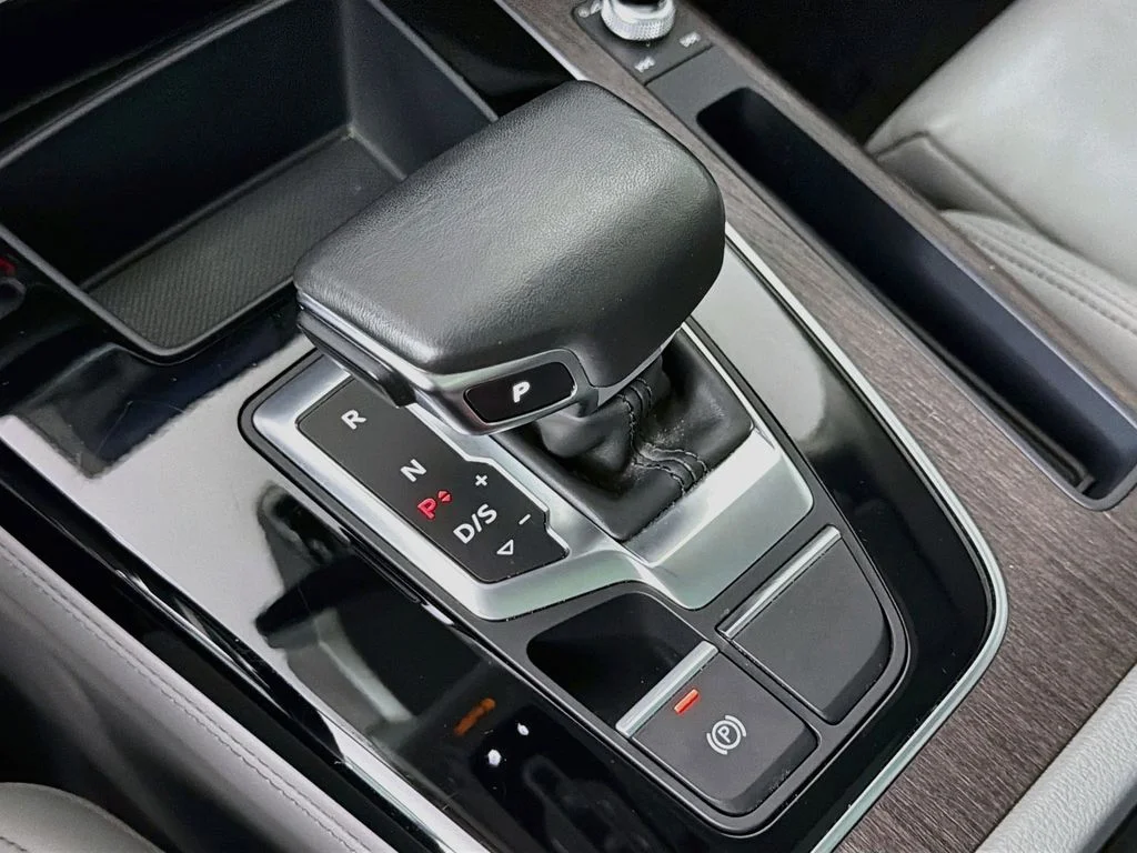 Used 2023 Black Audi 55 Premium image 17
