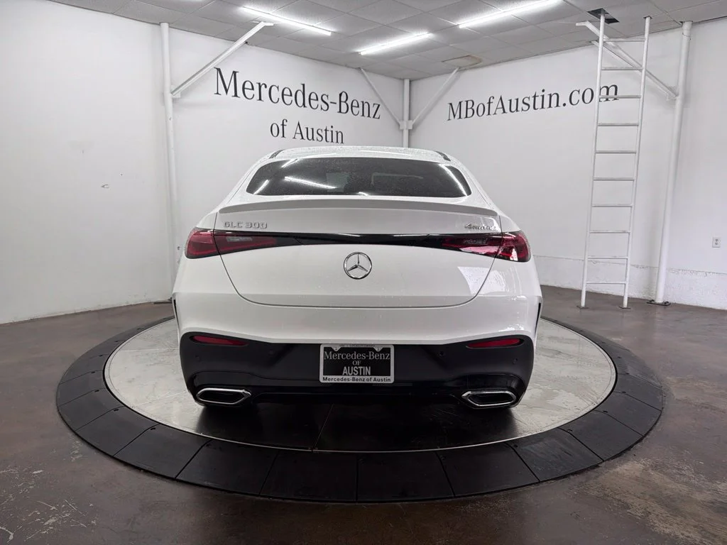 New 2027 White Mercedes-Benz GLC 300 Coupe image 6