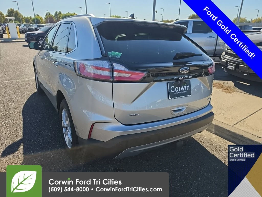 Used 2024 Silver Ford SEL image 8