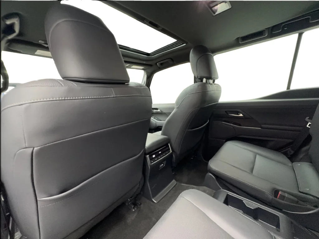 Used 2024 Silver Lexus 550 Premium+ image 26