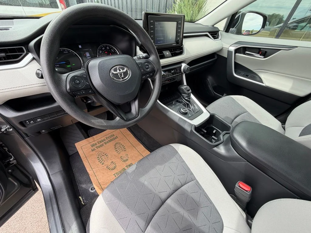 Used 2022 Gray Toyota XLE image 11