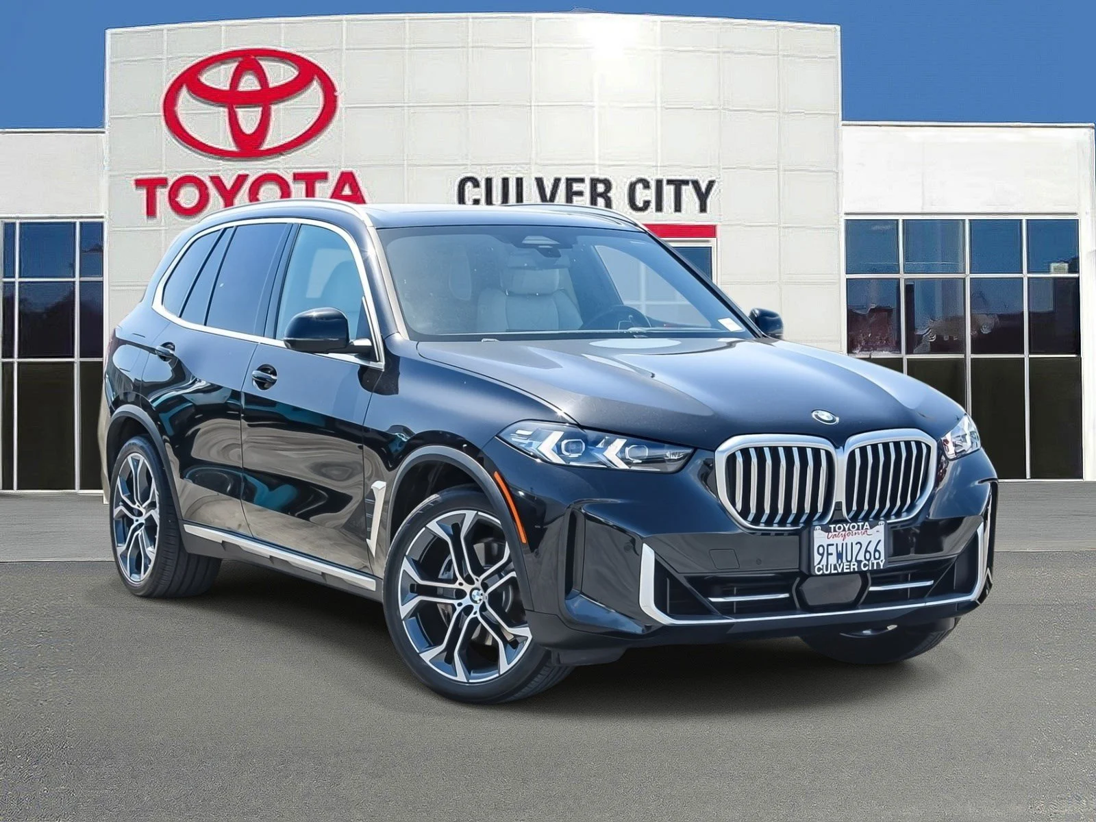 2024 BMW X5 sDrive40i's photo