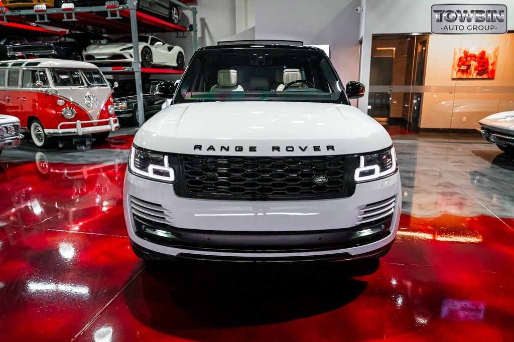 Used 2022  Land Rover Westminster image 2