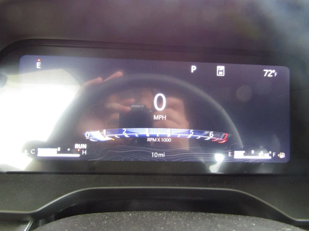 New 2026 Diamond Black Crystal Pearlcoat Jeep Altitude image 27