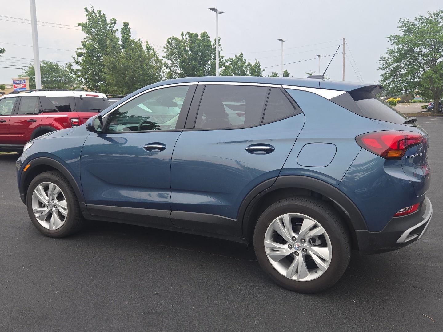 Used 2024 Ocean Blue Metallic Buick Preferred image 3
