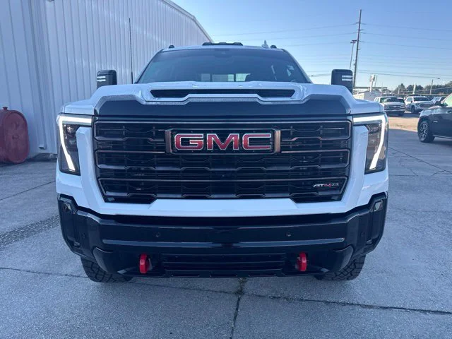 Used 2025 White GMC AT4X image 8
