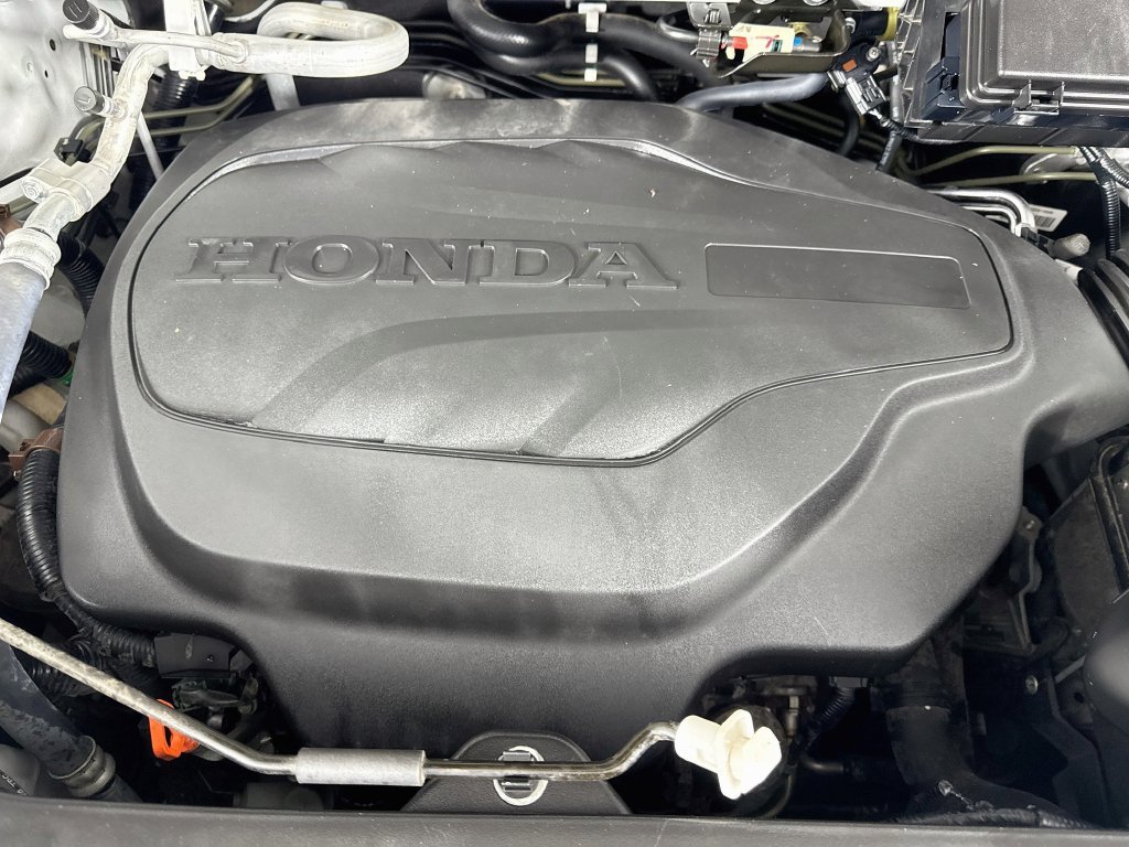 Certified Used 2021 Platinum White Pearl Honda Touring image 45
