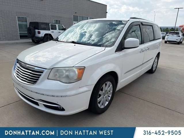 2011 Chrysler Town & Country Touring-L