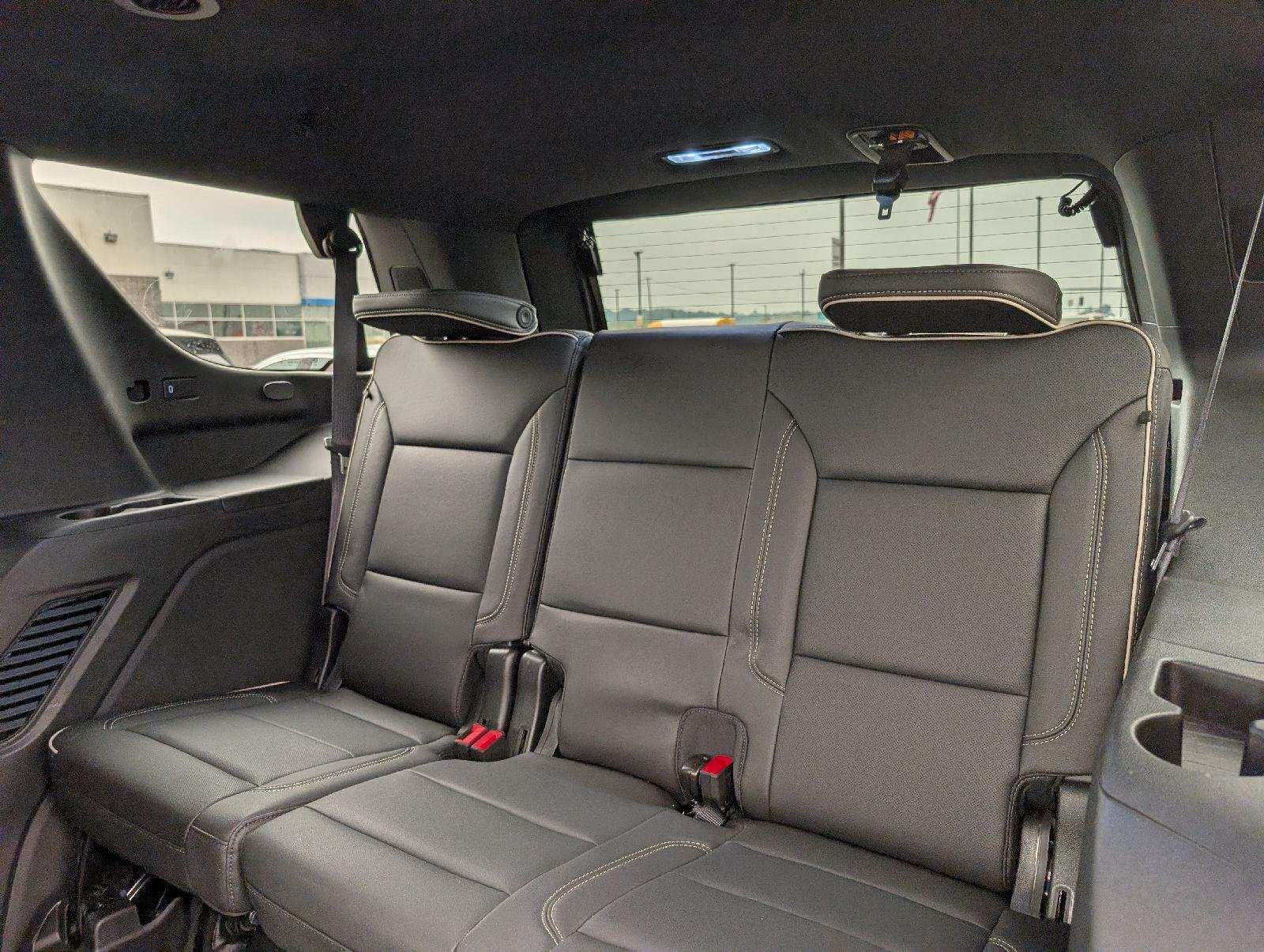 Used 2024 Onyx Black GMC SLT image 13