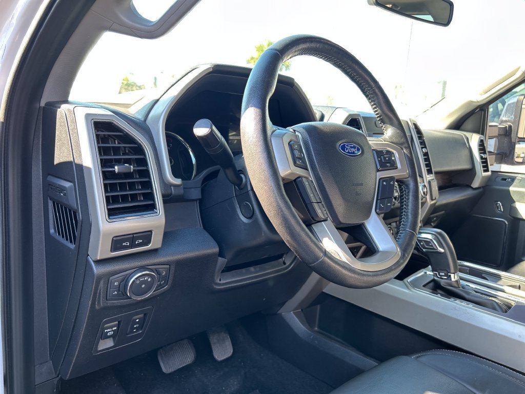 Used 2019  Ford  image 10