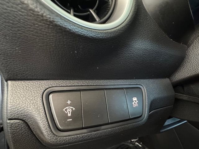 2024 Kia Forte LXS - Photo 6