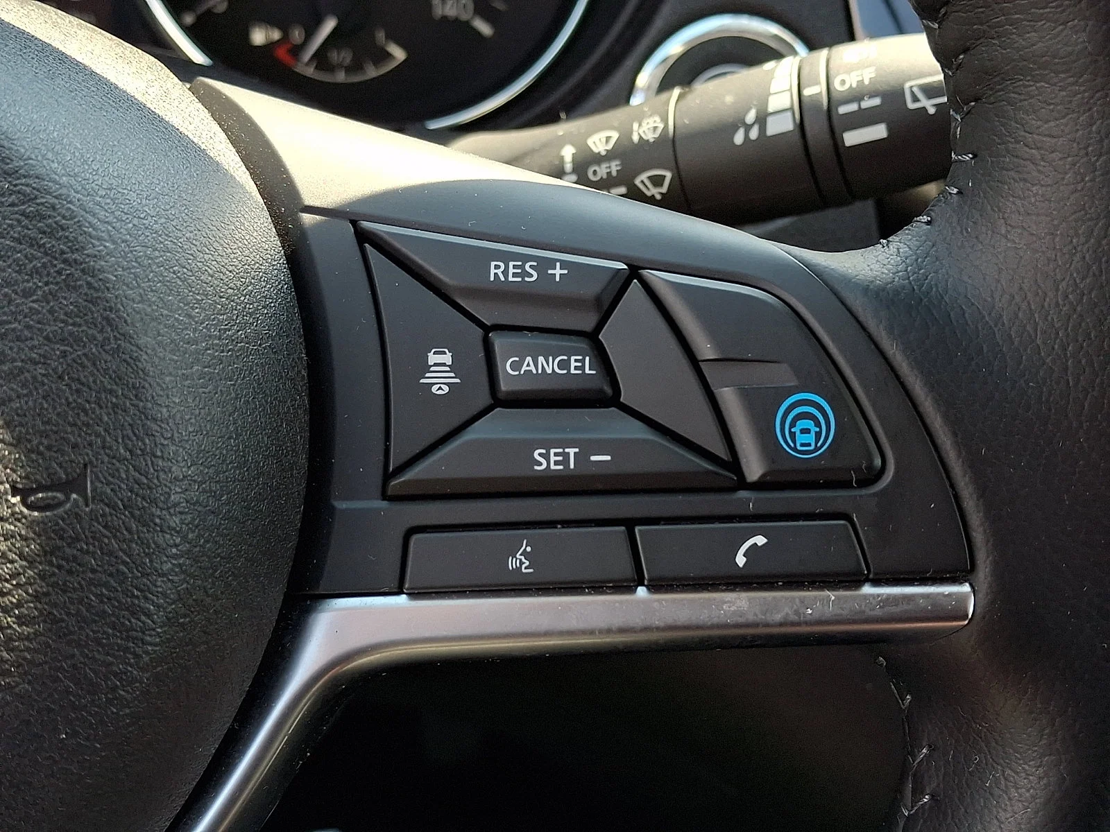 2022 Nissan Rogue Sport SL - Photo 22