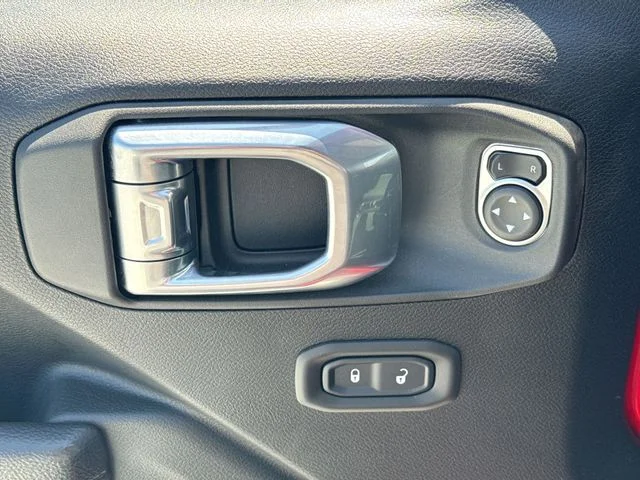 Used 2022 Red Jeep Unlimited Sport S image 13