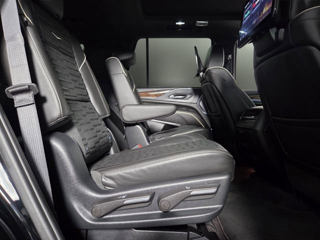 Used 2023 Black Raven Cadillac Sport Platinum image 15