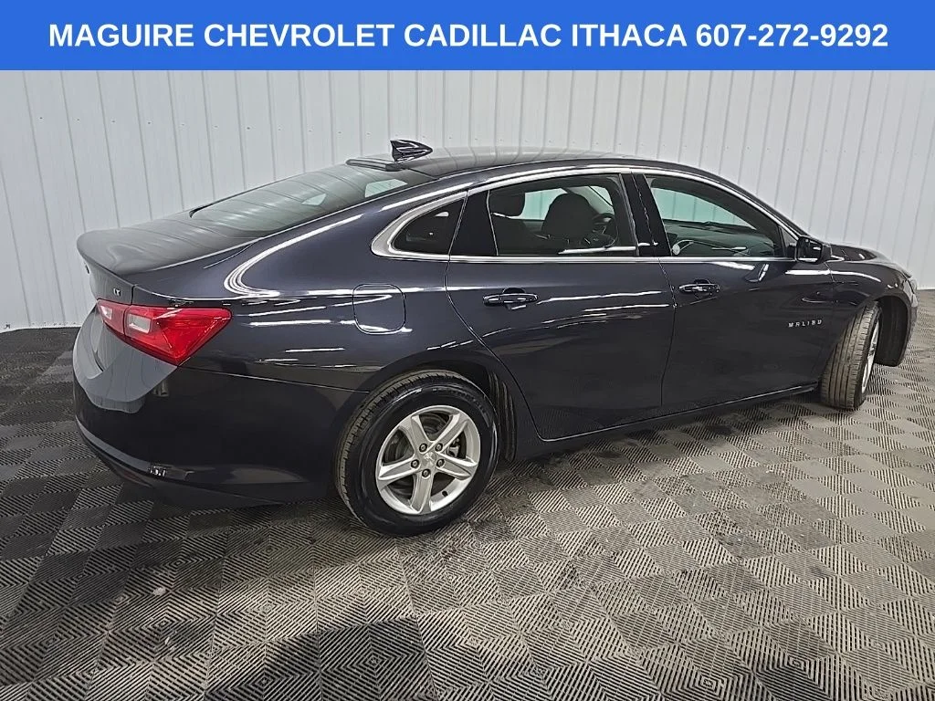 Used 2023 Gray Chevrolet LT image 3