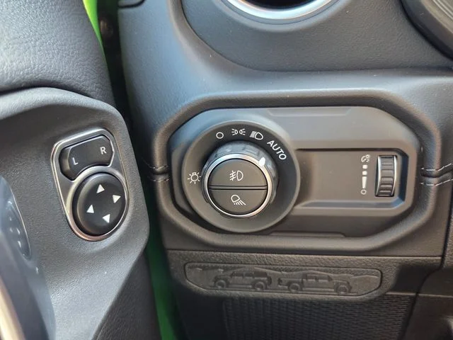 New 2026 Mojito Exterior Paint Jeep Sahara image 23