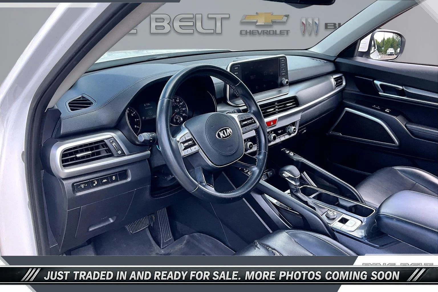 Used 2021 Glacial White Pearl Kia S image 12