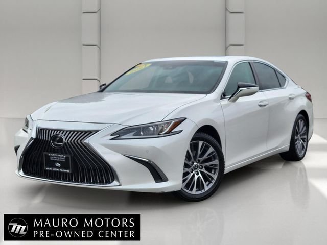 Used 2021 White Lexus 350 image 1