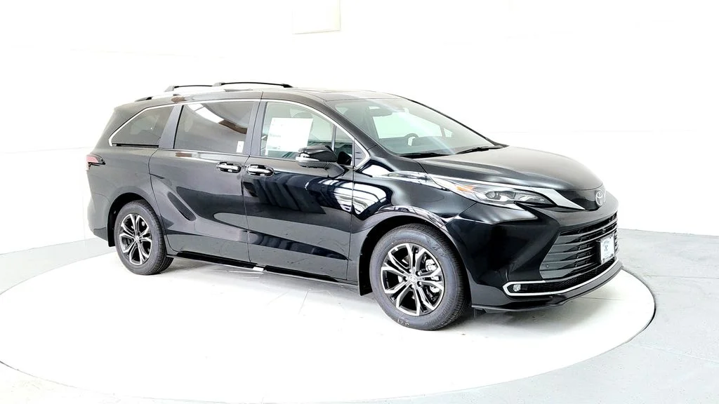 New 2026 Midnight Black Metallic Toyota Platinum image 7