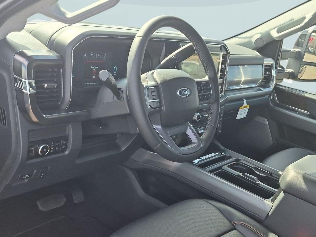 New 2026 Agate Black Metallic Ford F-250® Lariat® image 46