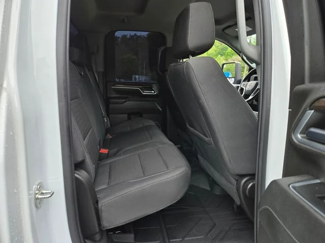 Used 2024 White Chevrolet LT image 19