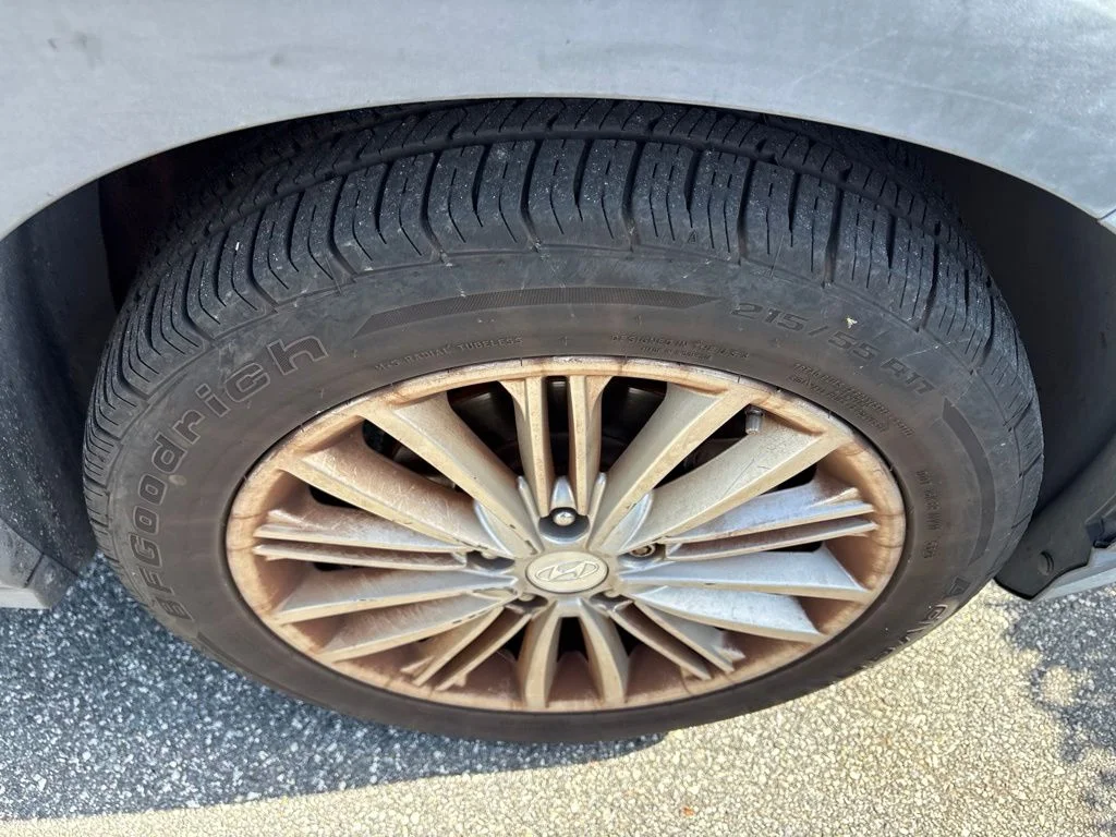 Used 2019 Orange Hyundai SEL image 25