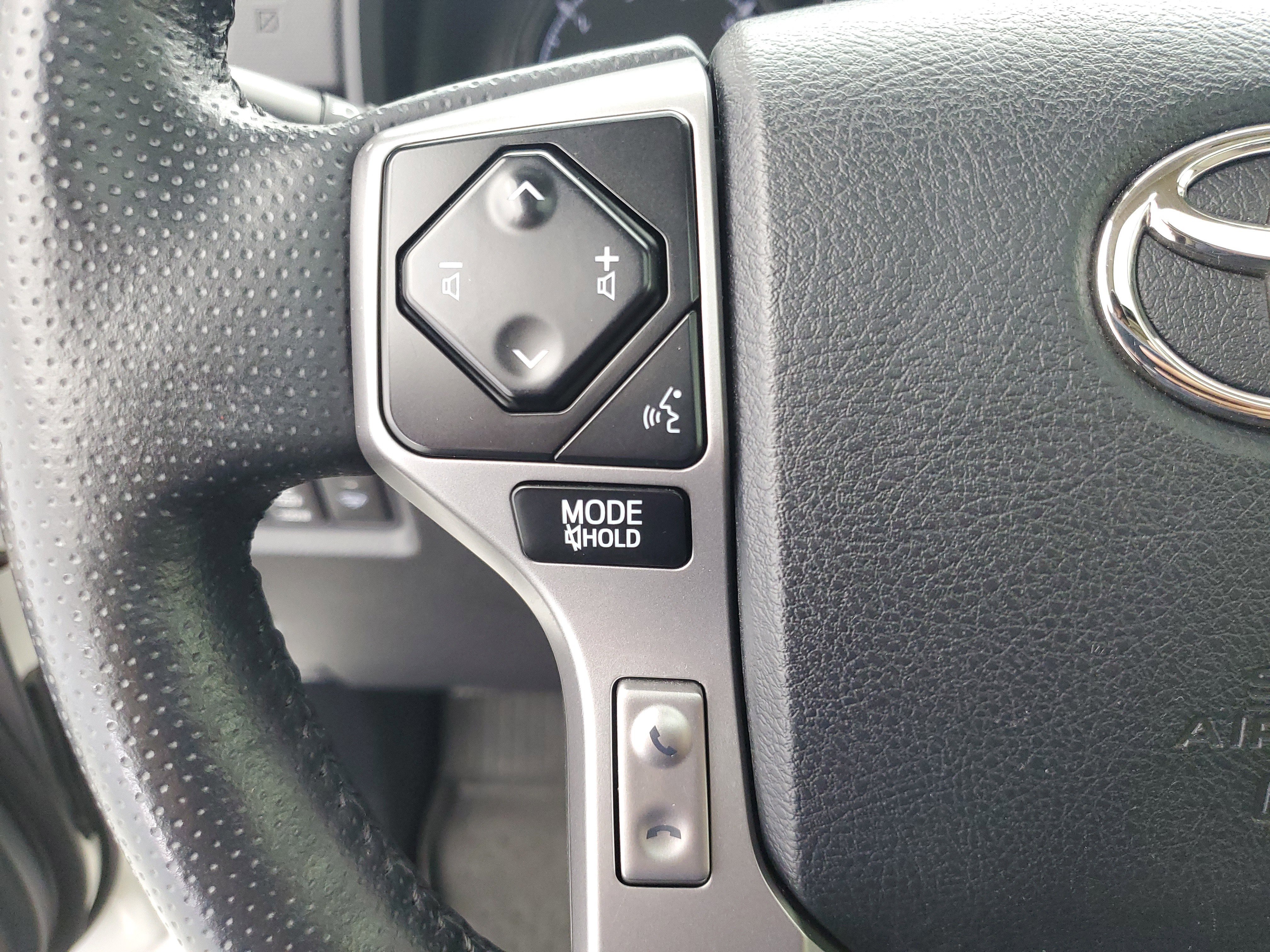 Used 2023 Ice Cap Toyota SR5 Premium image 23