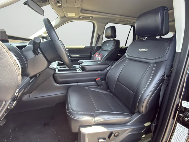 2025 Ford Expedition Platinum - Photo 10