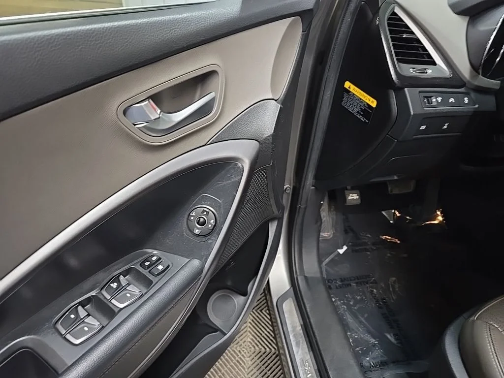Used 2013 Gray Hyundai 2.0L Turbo image 27