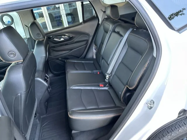Certified Used 2022 White GMC AT4 image 23