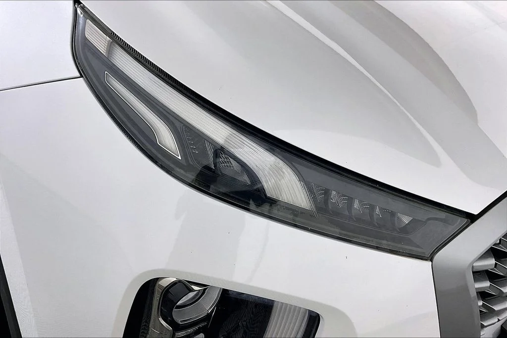 Used 2021 White Hyundai SEL image 27