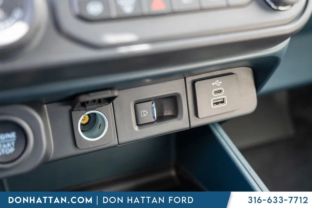 New 2026 Azure Gray Metallic Tri-Coat Ford Lariat® image 11