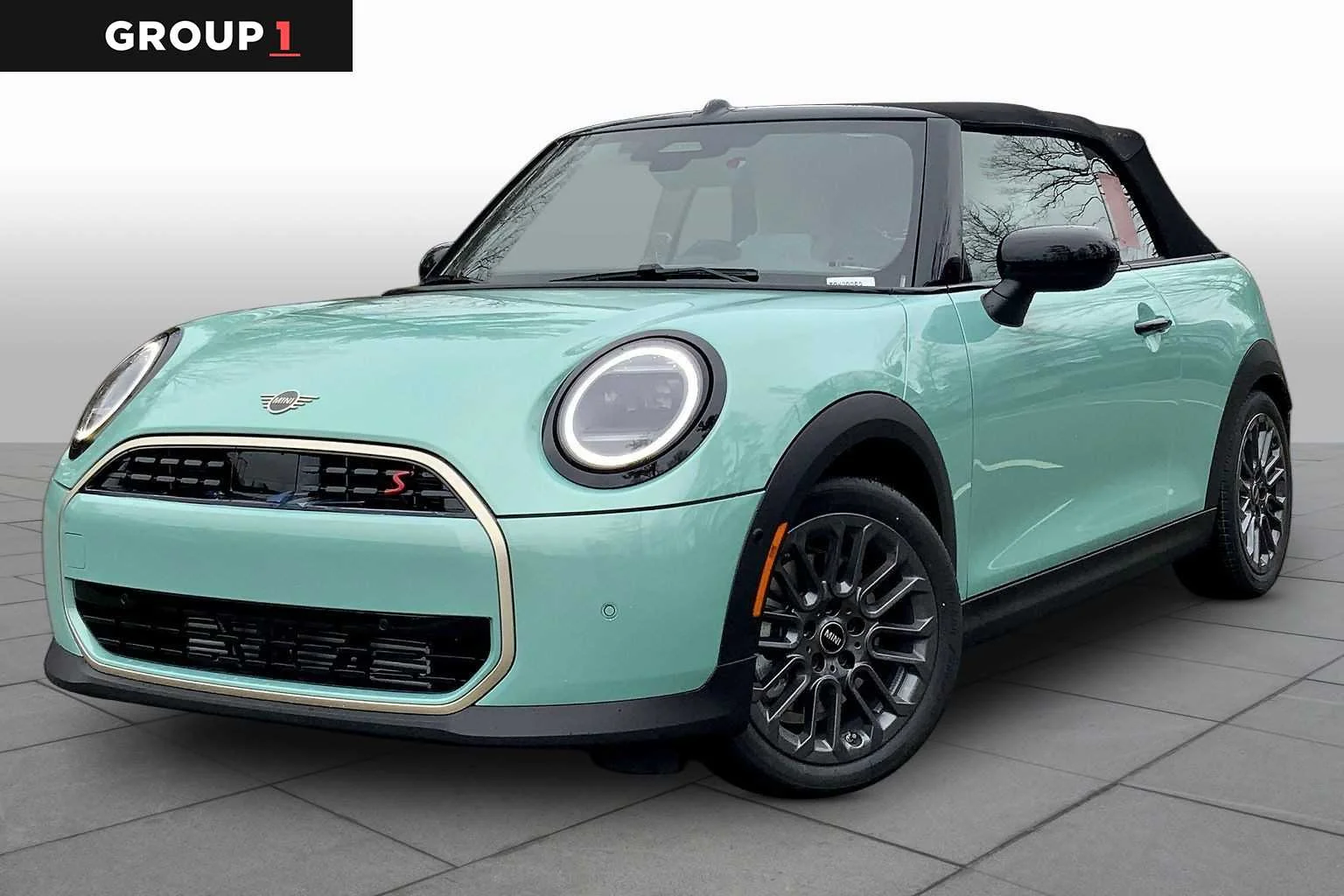 2026 MINI Convertible Cooper S Signature's photo