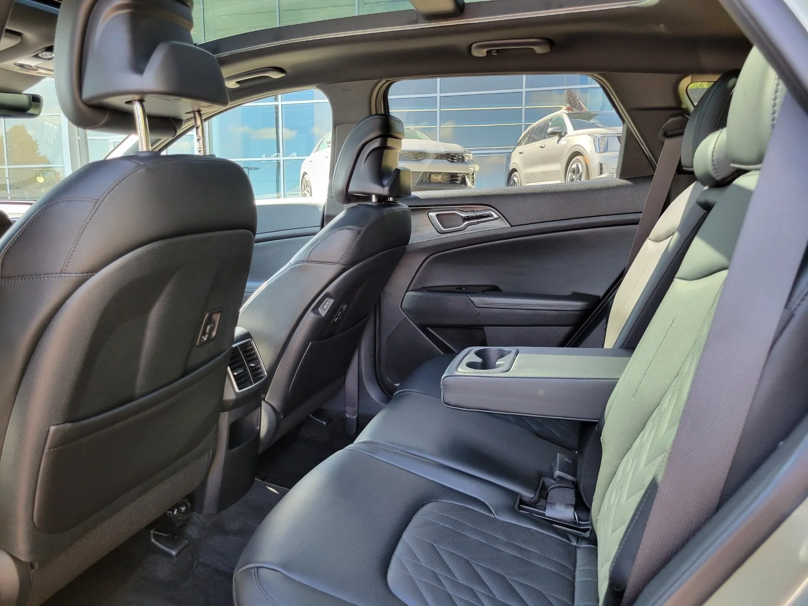 Certified Used 2025 Green Kia X-Line image 25