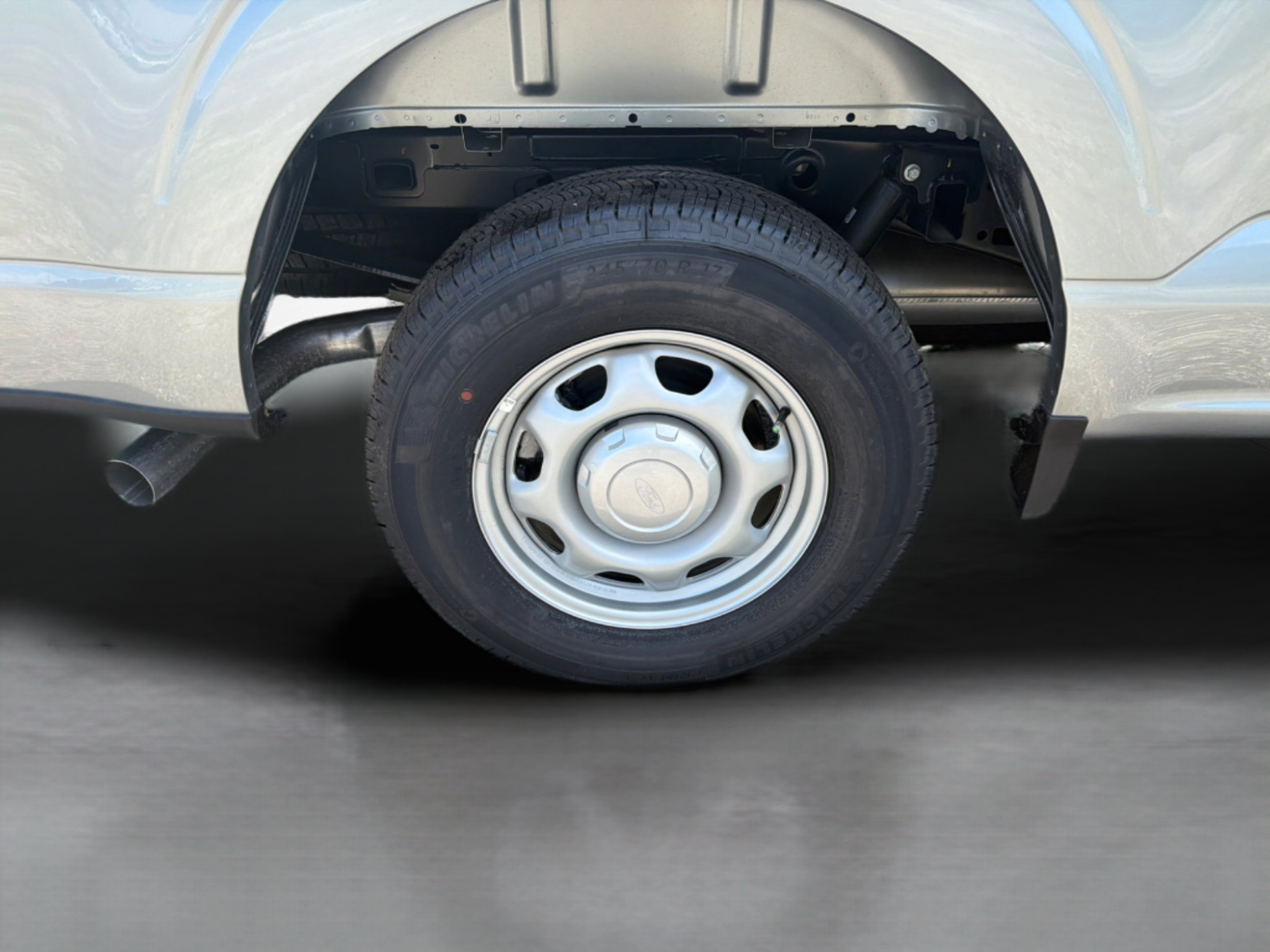 New 2026 Iconic Silver Metallic Ford XL image 30