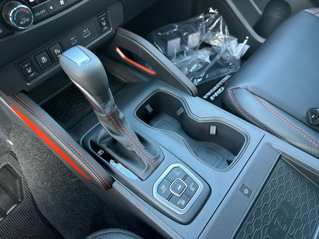 New 2026 Nissan Frontier PRO-4X 4D Crew Cab