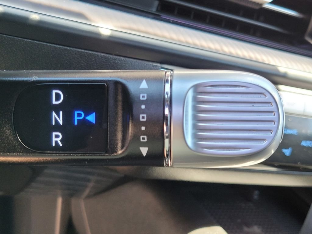 Certified Used 2024 White Hyundai SEL image 23