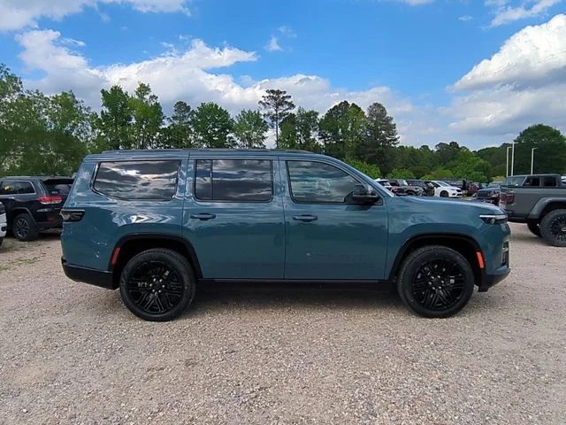 New 2026 Steel Blue Exterior Paint Jeep Limited Reserve image 6
