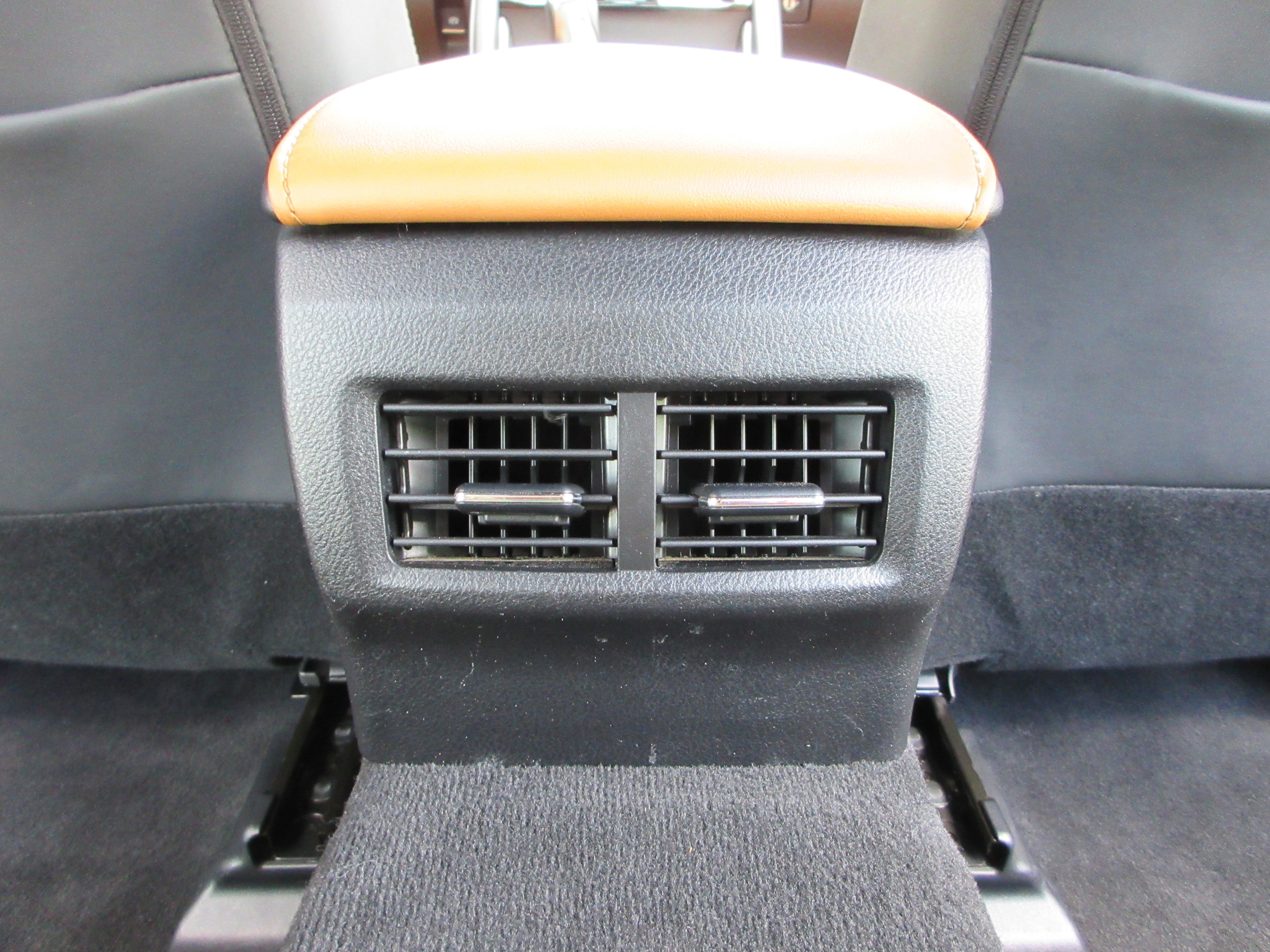 Used 2023 Matador Red Mica Lexus 300 image 21
