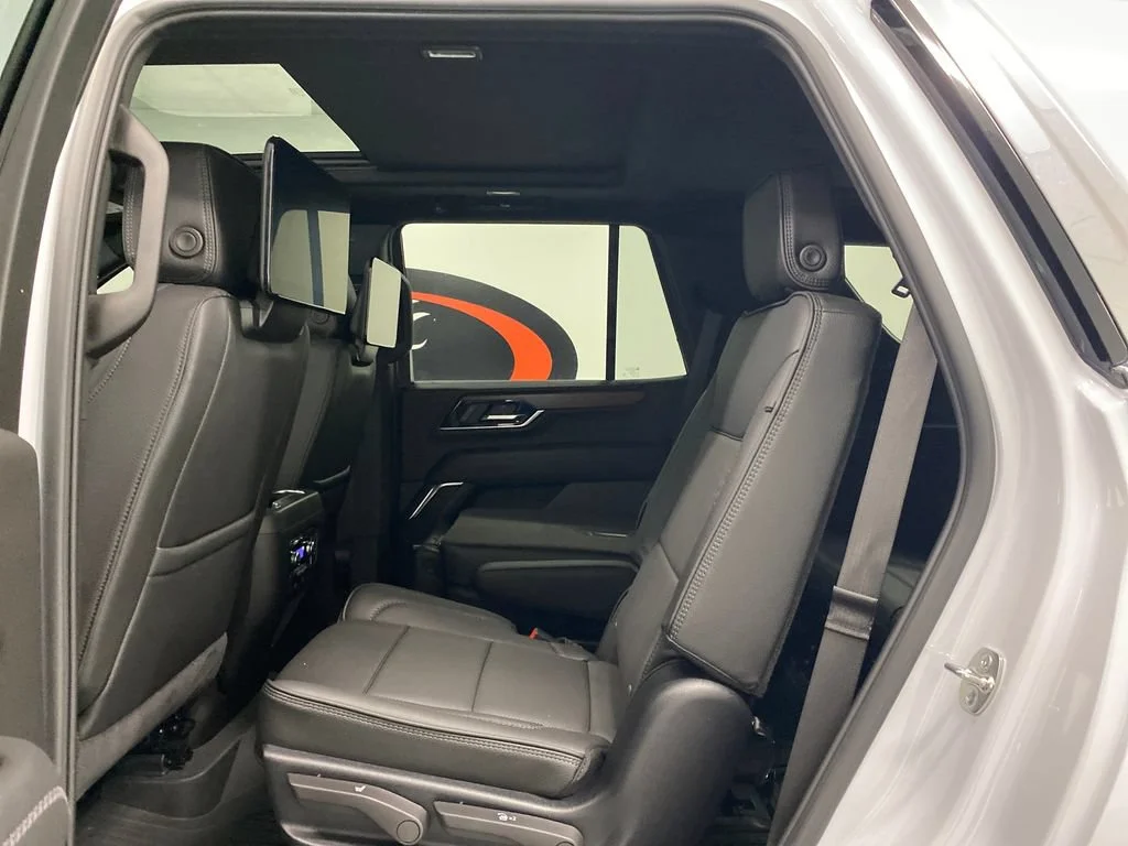 Used 2026 Glacier White Tricoat GMC Denali image 17