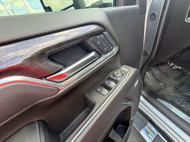 Used 2025 Gray Chevrolet LTZ image 13