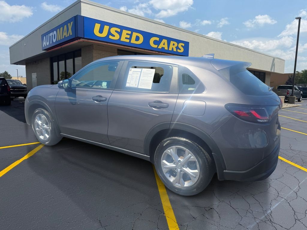 Used 2024 Modern Steel Metallic Honda LX image 7