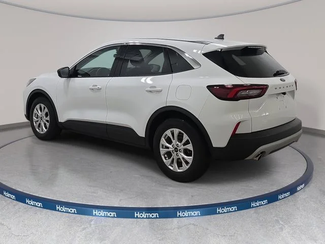 Certified Used 2023 Oxford White Ford Active image 7
