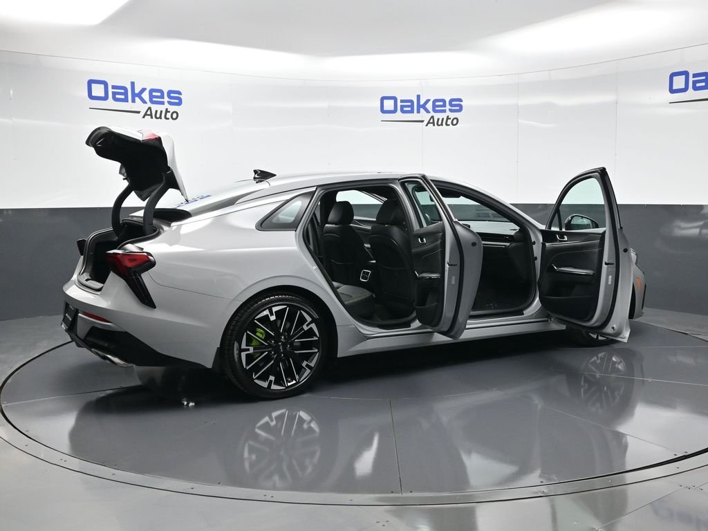 2026 Kia K5 GT - Photo 56