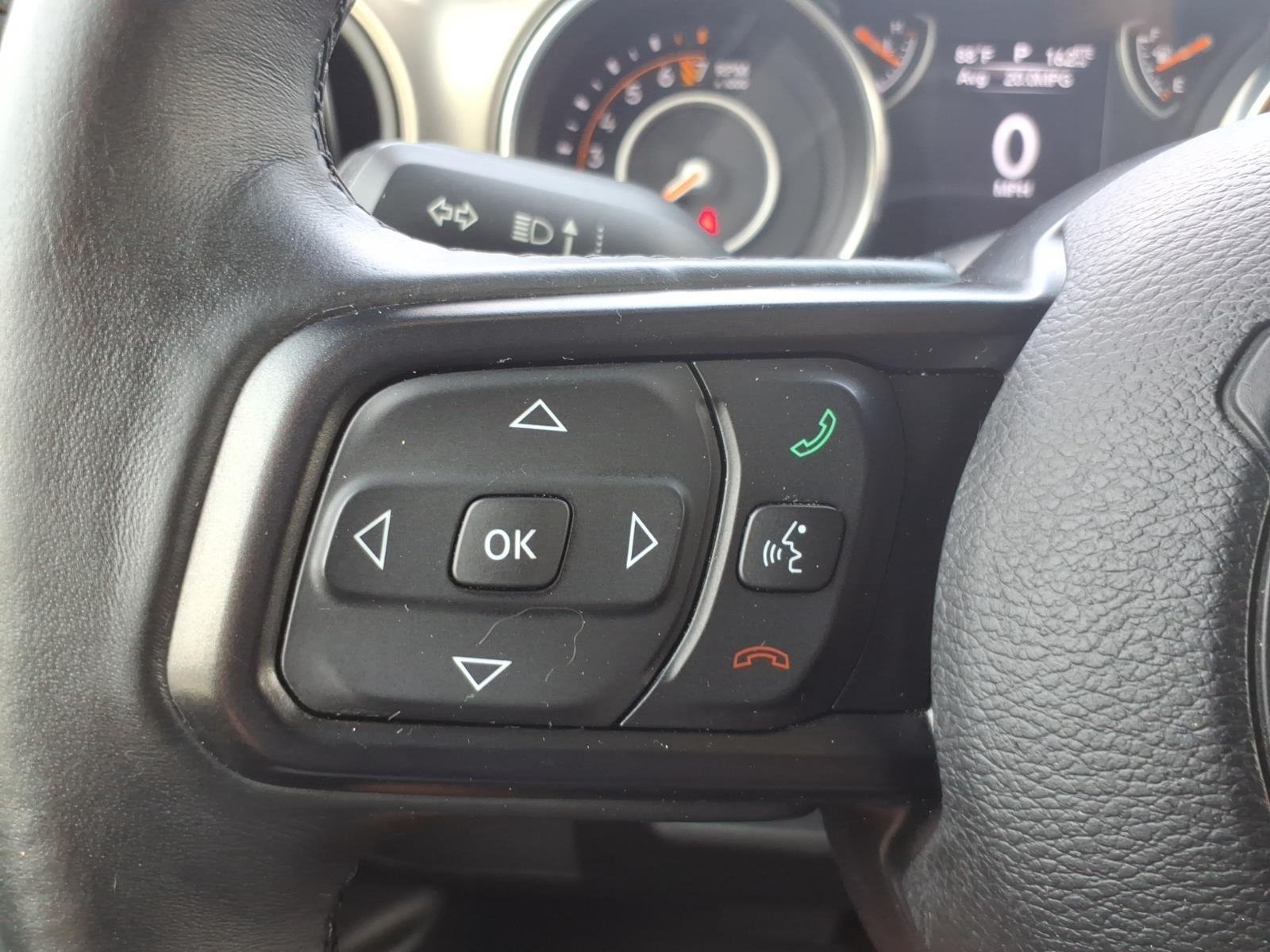 Used 2018 Black Clearcoat Jeep Sport S image 15