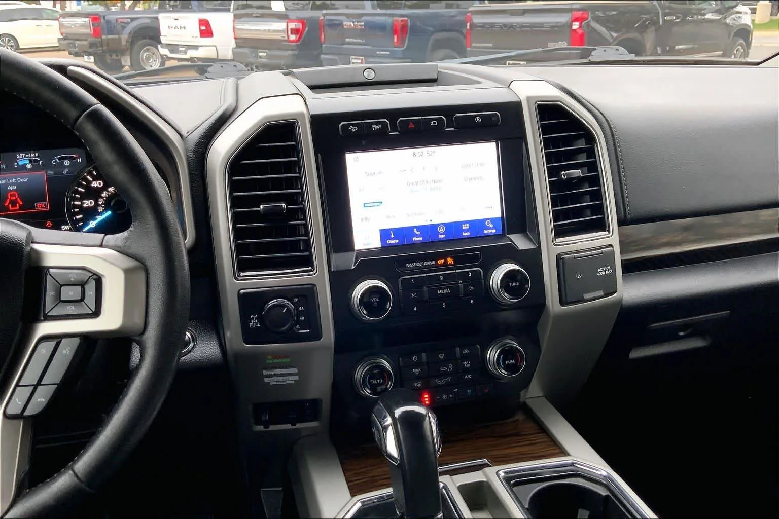 Used 2020 Rapid Red Metallic Tinted Clearcoat Ford LARIAT image 7